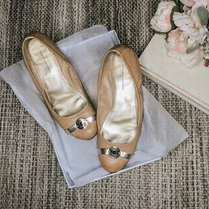 Tommy Hilfiger nude ballet flats w/button detail